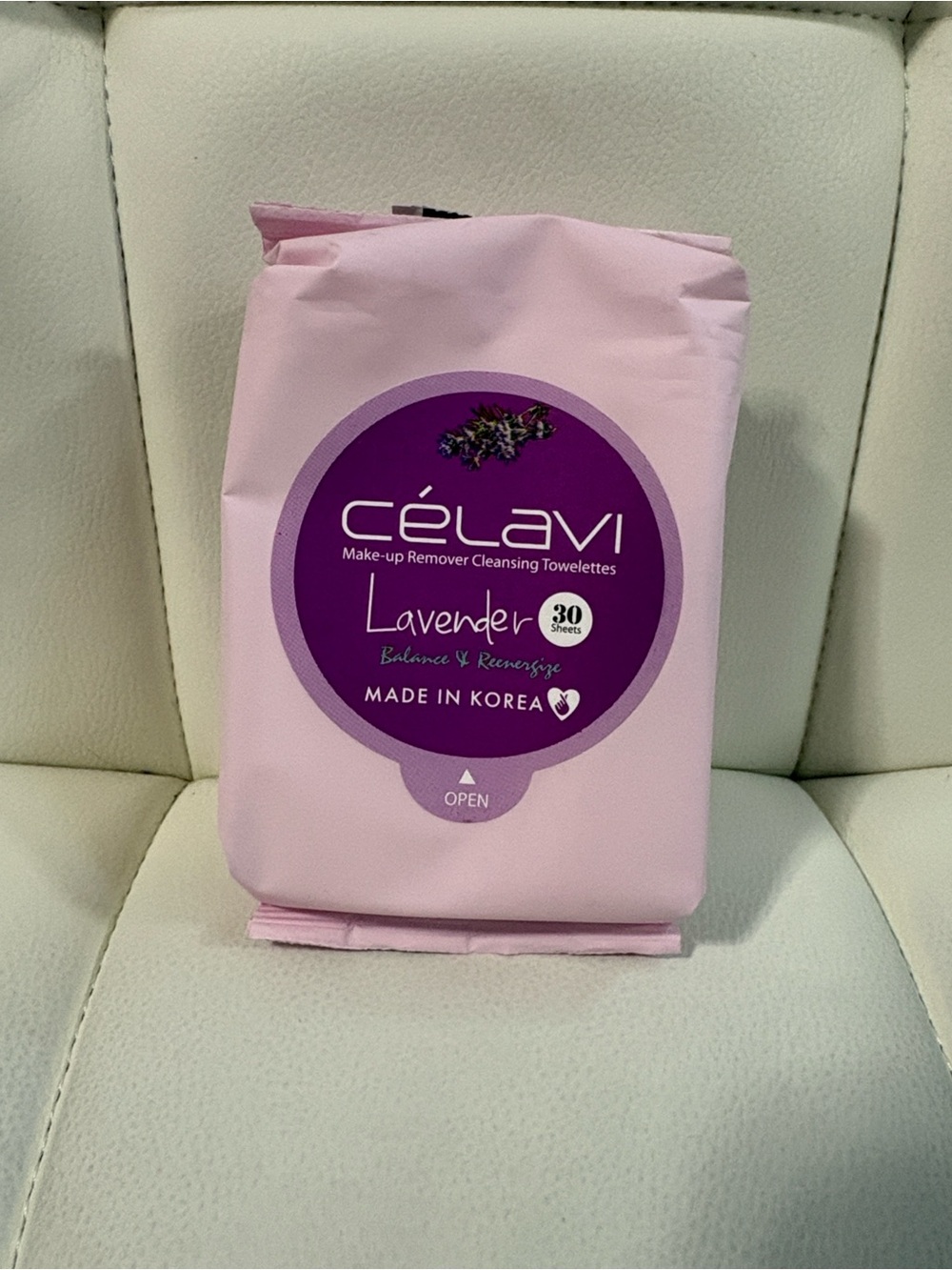 Célavi Lavender Makeup Remover Cleansing Towelettes - Pink